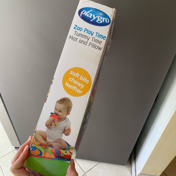 playgro tummy time pillow